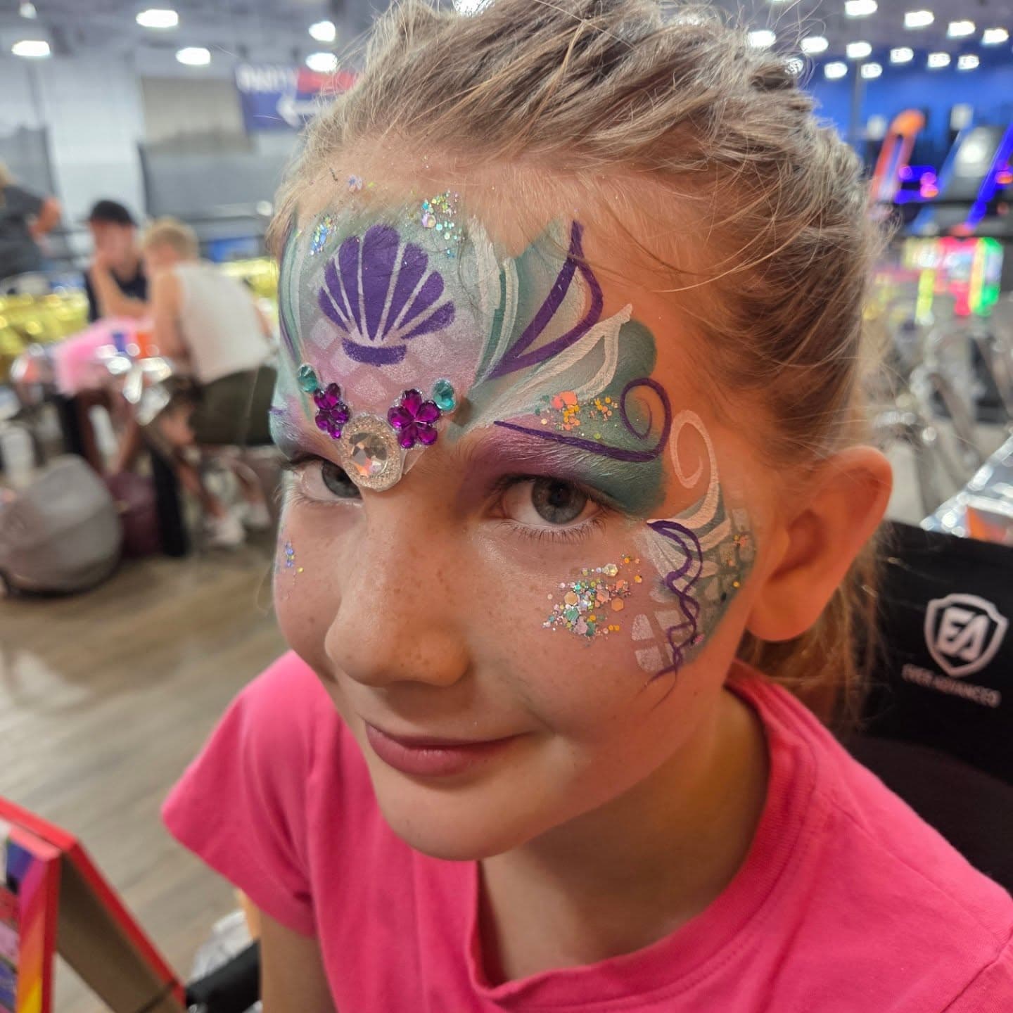 Face painting design 17
