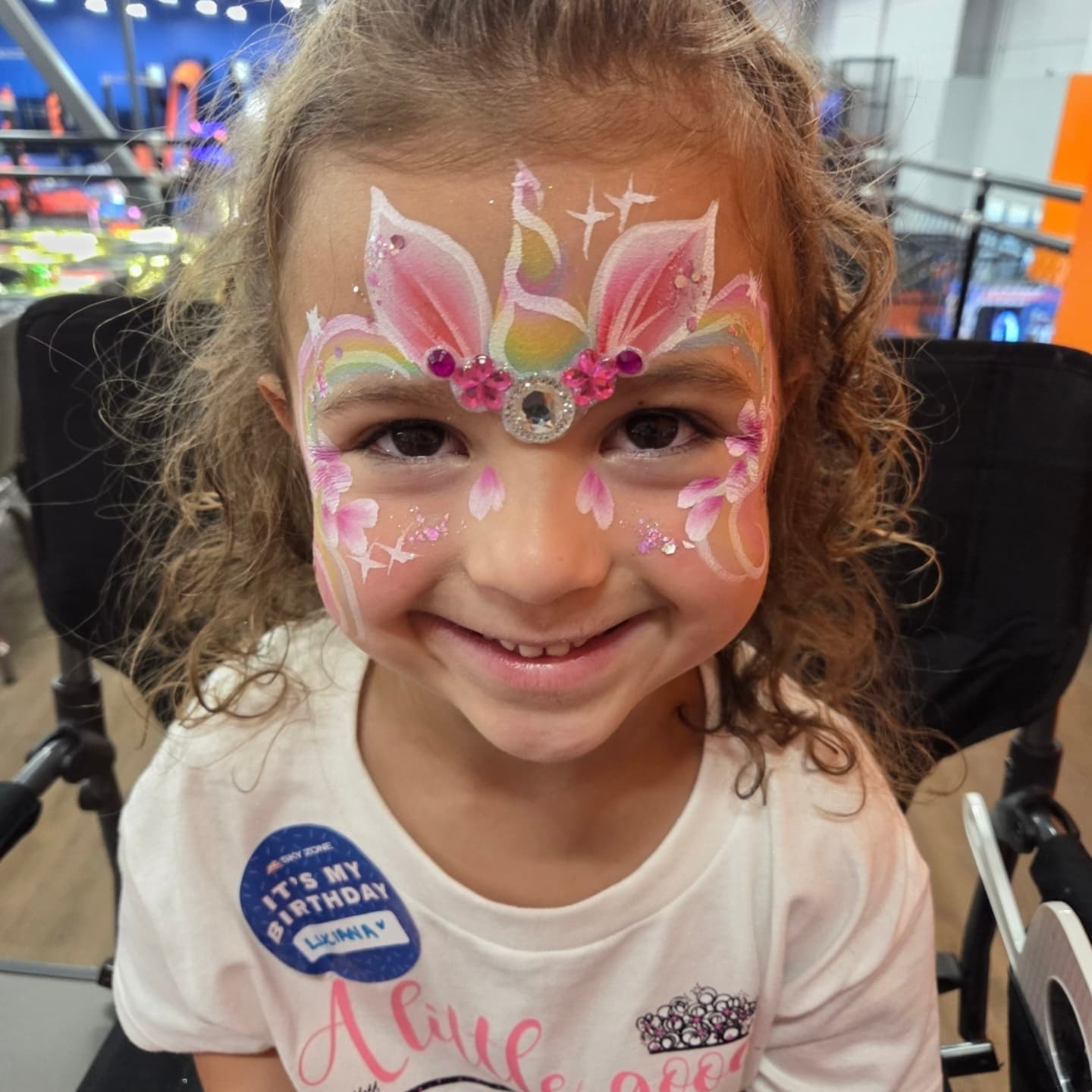 Face painting design 18